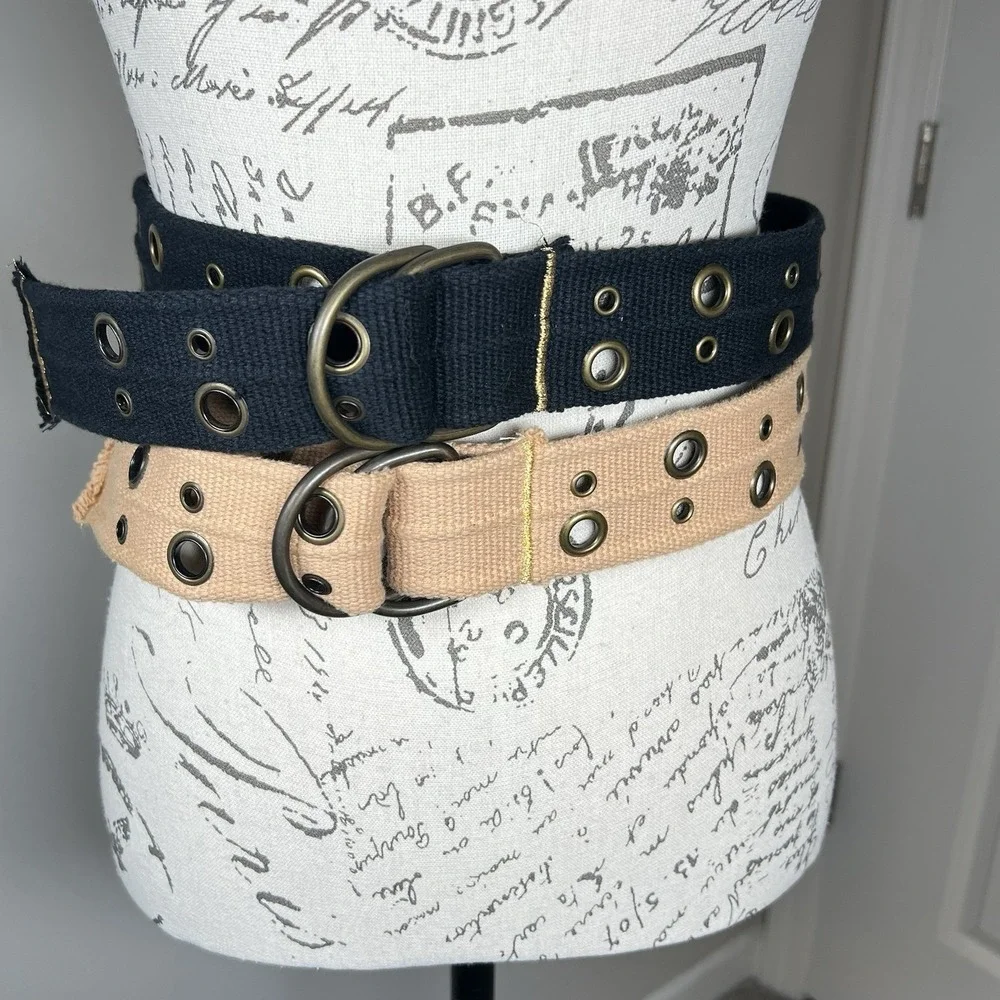 Double Grommet Canvas Waist Belt — Black & Beige